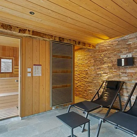 Charming Bed & Breakfast 4*